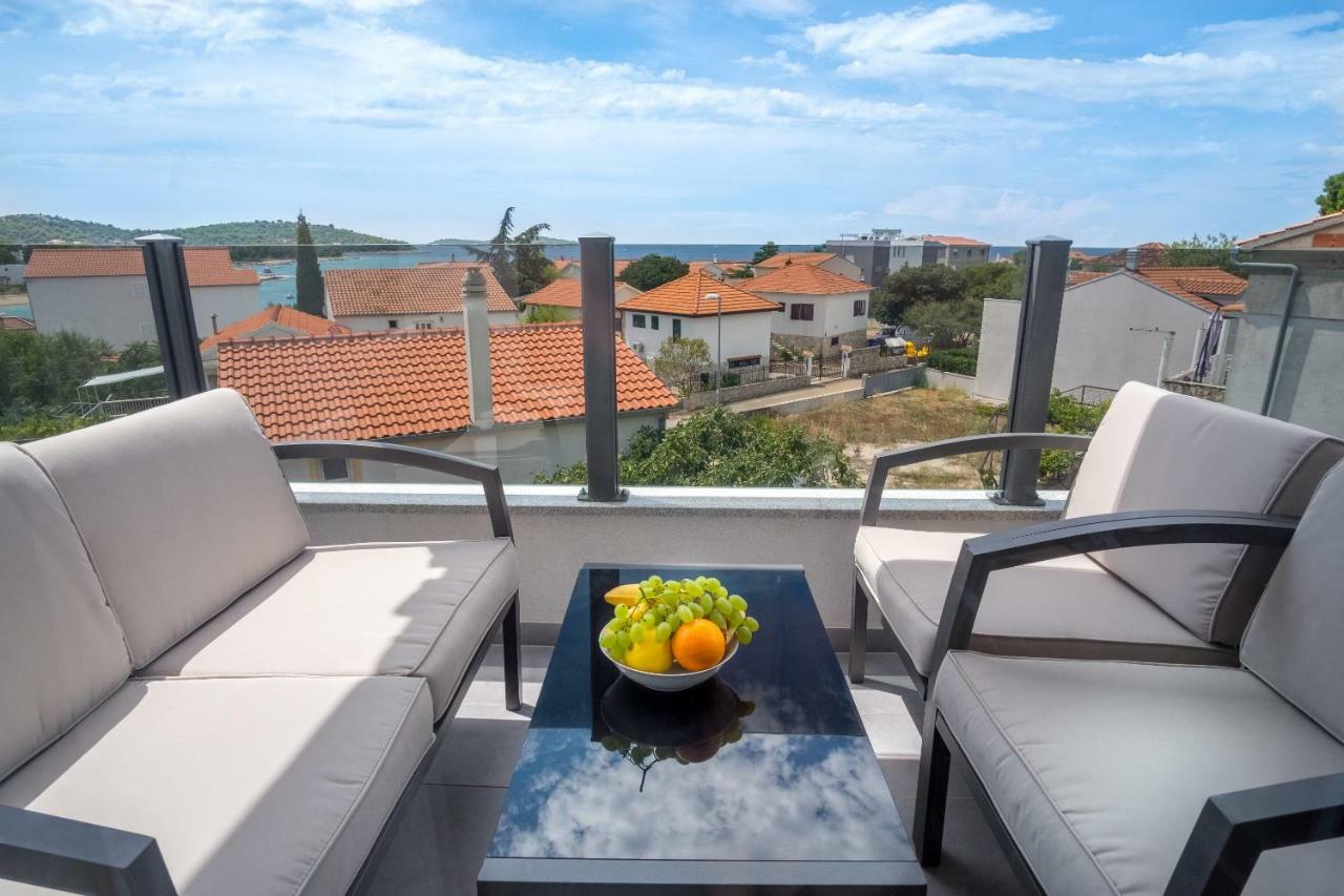 Luxury View Apartments Rogoznica  Eksteriør billede