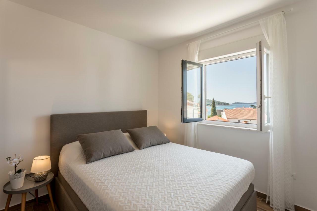 Luxury View Apartments Rogoznica  Eksteriør billede