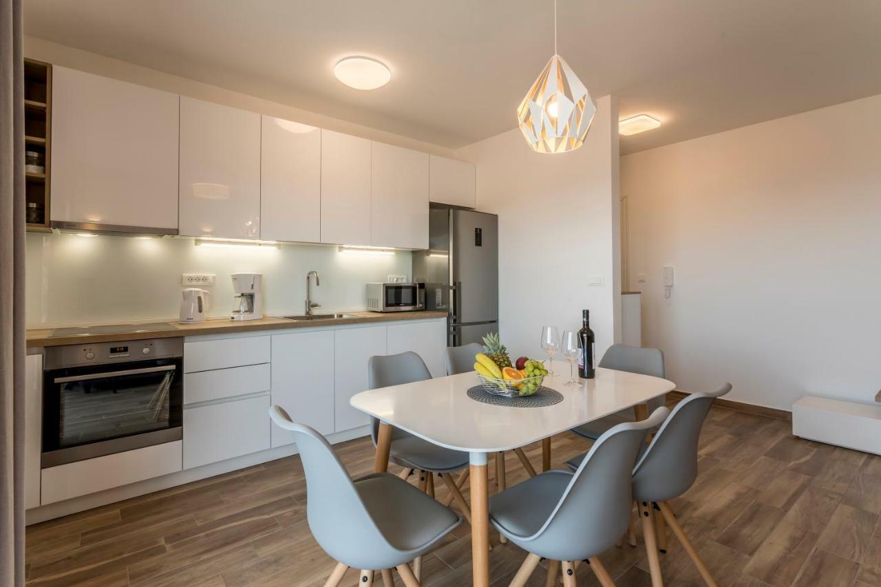 Luxury View Apartments Rogoznica  Eksteriør billede