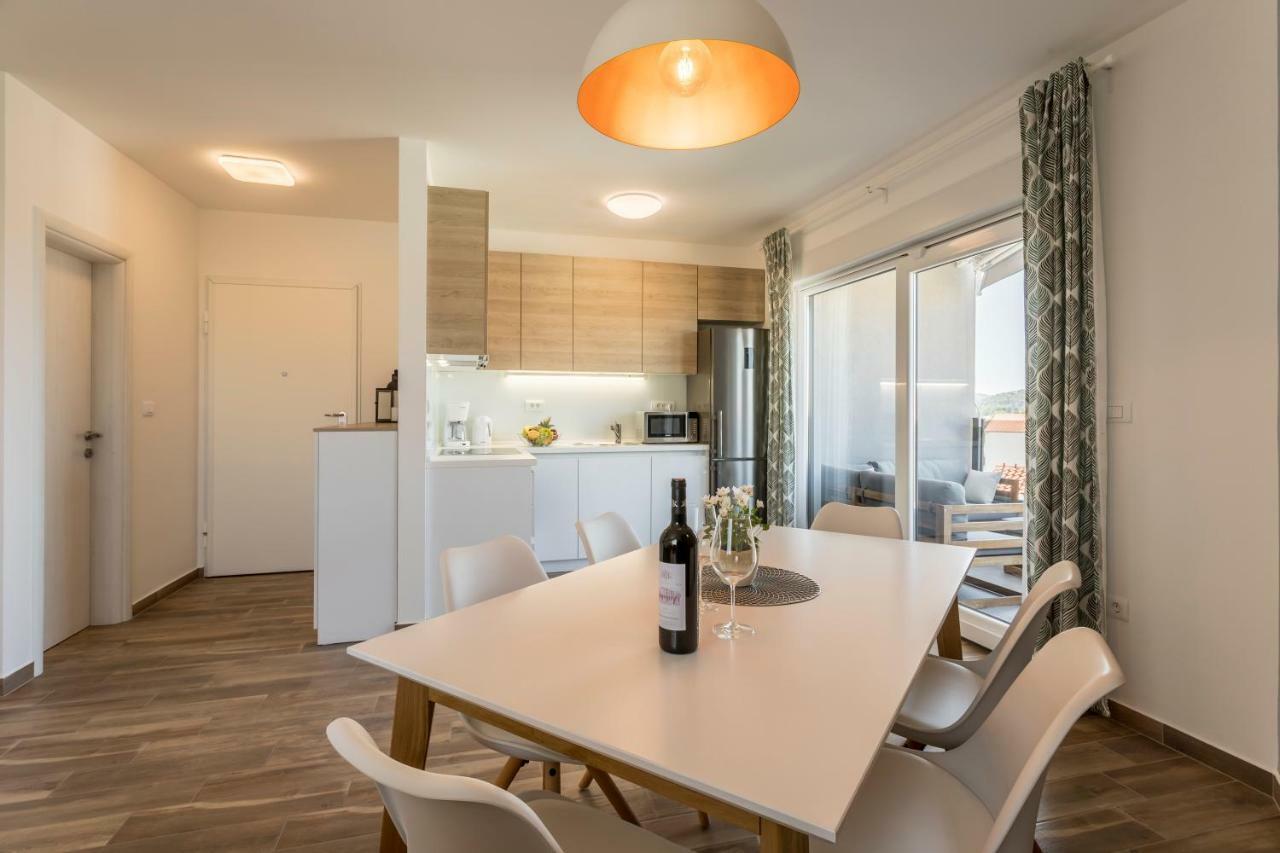 Luxury View Apartments Rogoznica  Eksteriør billede